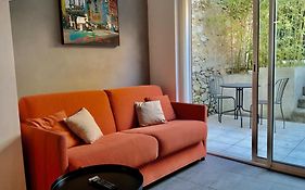 GROOMI Le Jardinet - Avec bureau en centre ville !